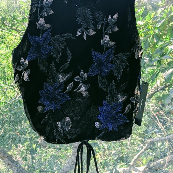 Lulus Botanical Floral Print Embroider Two-Piece - Picture 3 of 10